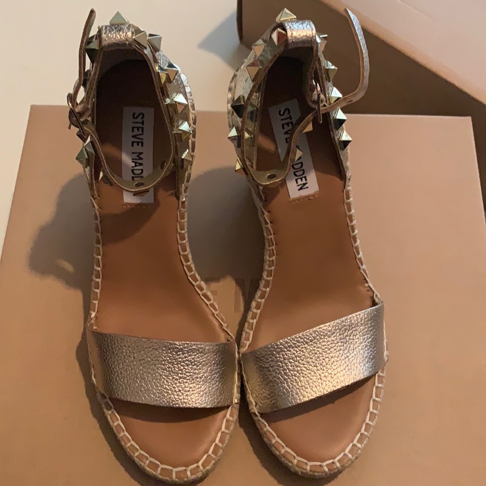 Steve Madden Wedges